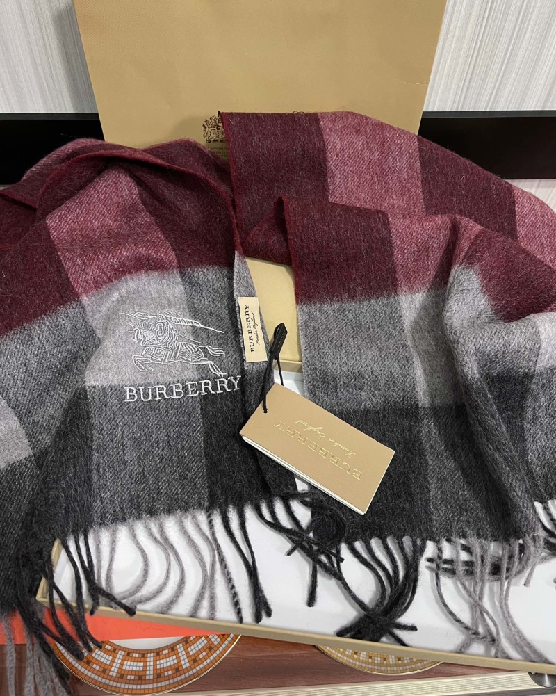 BURBERRY